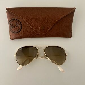 Ray-Ban Classic Aviator Sunglasses